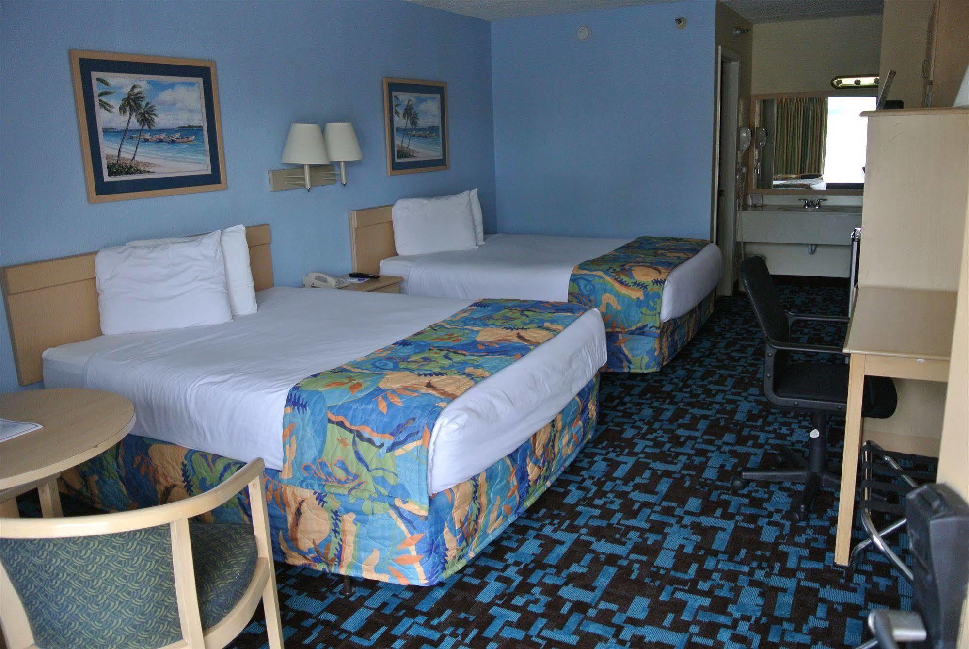Home 1 Suites Extended Stay - Kissimmee Phòng bức ảnh